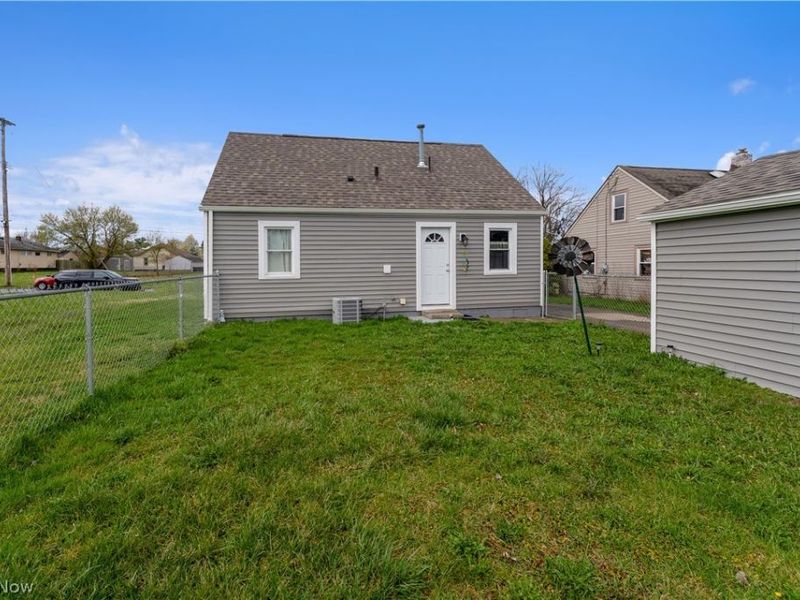 415 N Glenellen Avenue, Youngstown, OH 44509 Photo 16