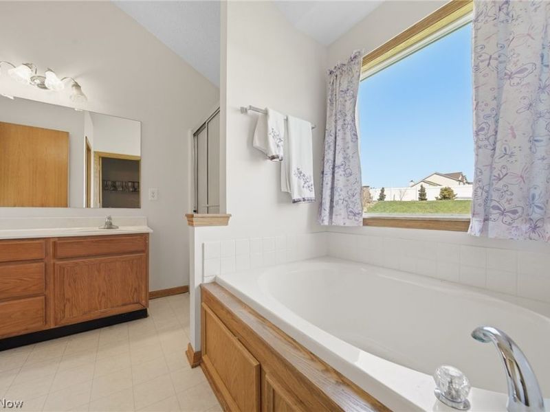 12254 San Marino Avenue NW, Uniontown, OH 44685 Photo 20