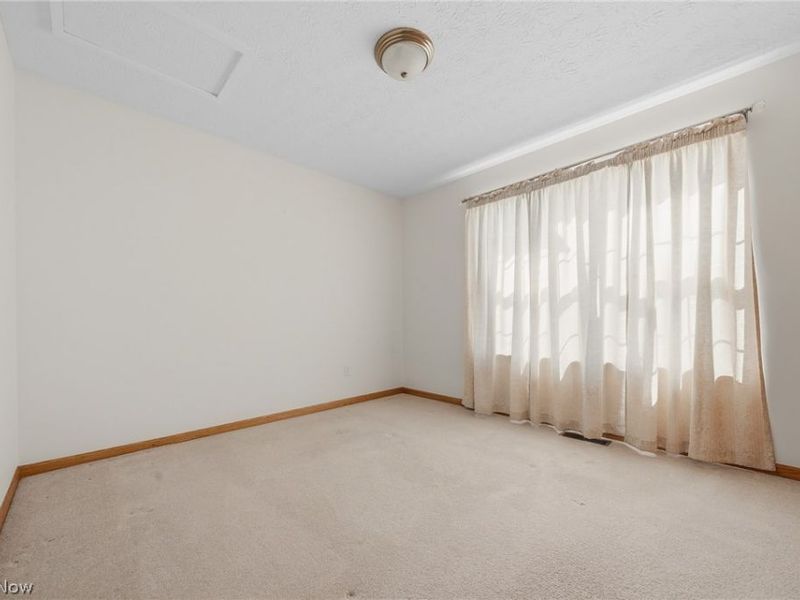 12254 San Marino Avenue NW, Uniontown, OH 44685 Photo 21