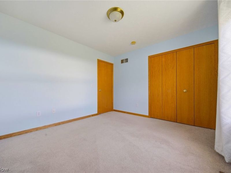 12254 San Marino Avenue NW, Uniontown, OH 44685 Photo 25