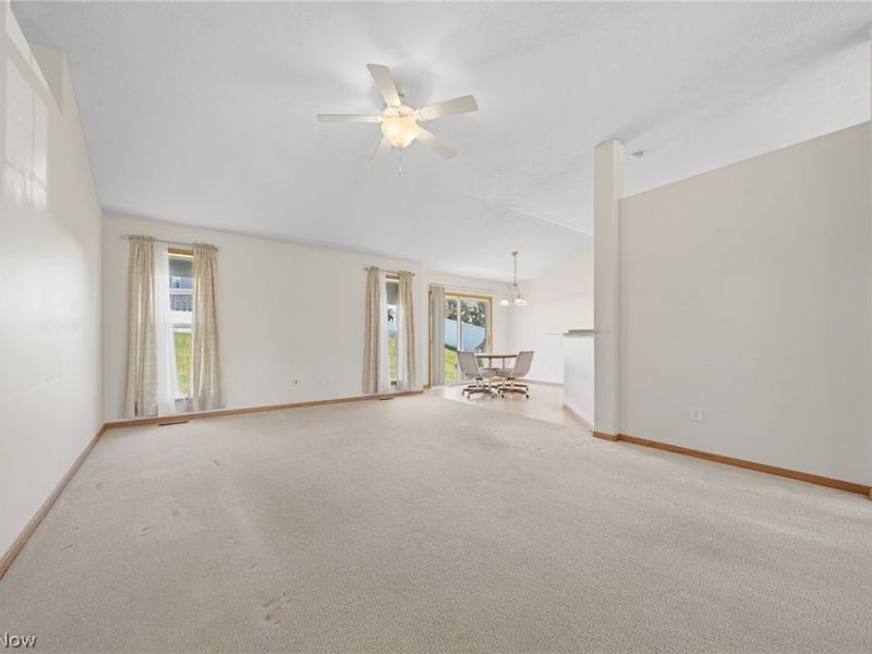 12254 San Marino Avenue NW, Uniontown, OH 44685 Photo 8