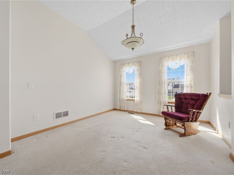 12254 San Marino Avenue NW, Uniontown, OH 44685 Photo 9