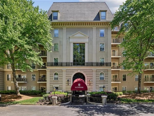 2865 Lenox Road NE, Unit 209, Atlanta, GA 30324