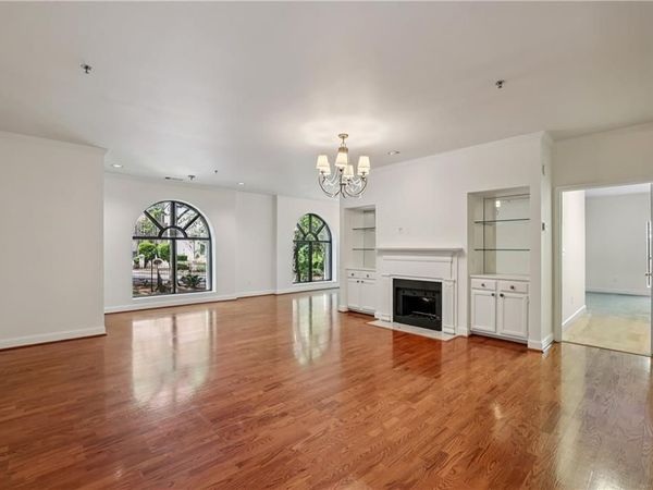 2865 Lenox Road NE, Unit 209, Atlanta, GA 30324