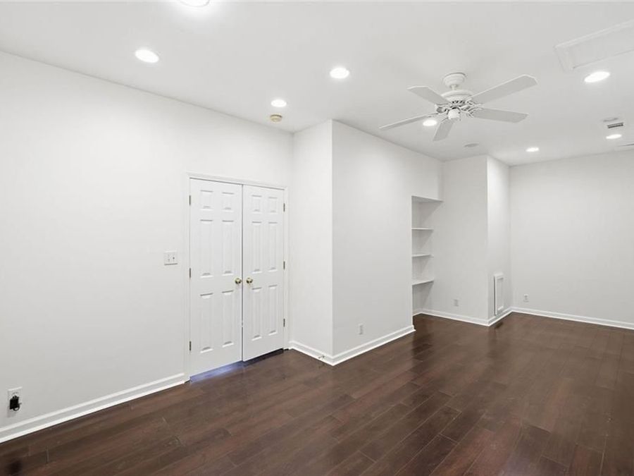 Property Image 77