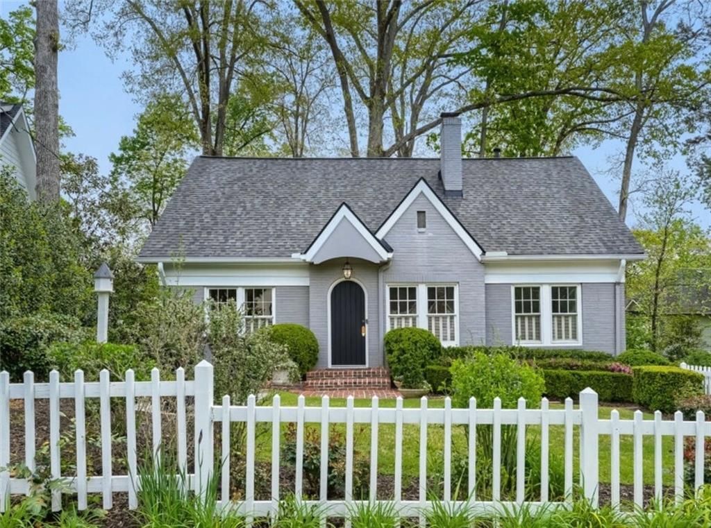 3929 N Stratford Road Ne, Atlanta, GA 30342 Main Photo