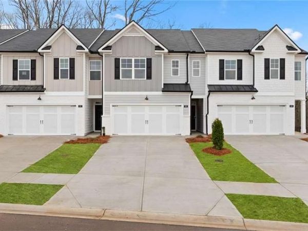281 Sound Circle, Stockbridge, GA 30281