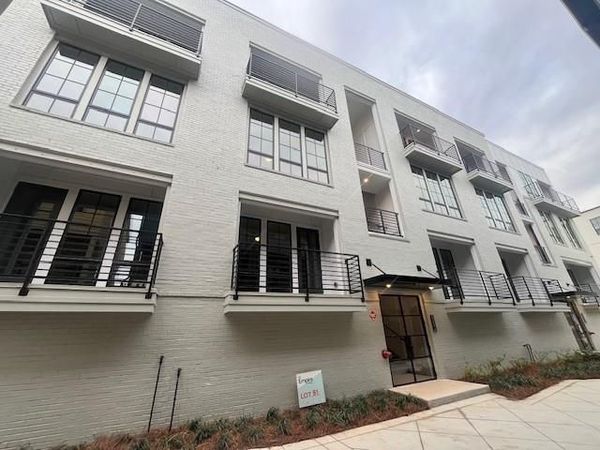 922 Hughley Circle, Unit 81, Atlanta, GA 30316