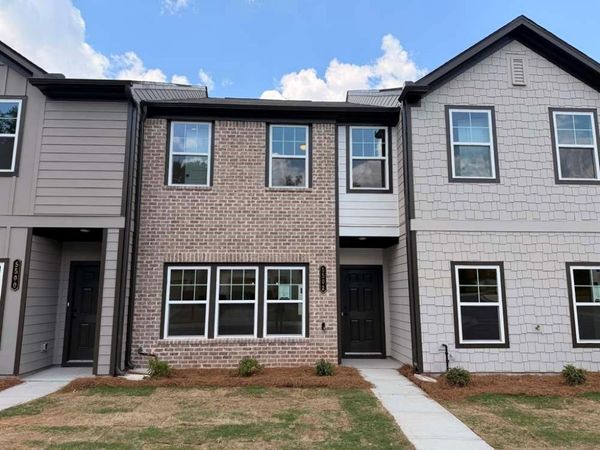 5502 Warwick Pass, Douglasville, GA 30135