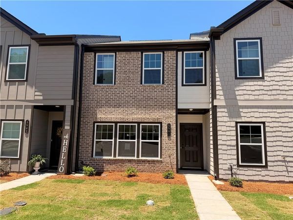 5502 Warwick Pass, Douglasville, GA 30135