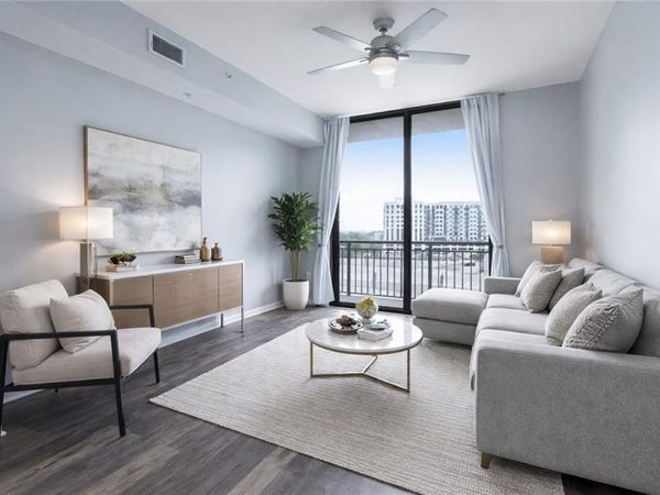 3040 Peachtree Road, Unit 613, Atlanta, GA 30305