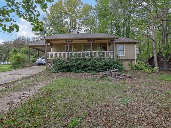 3180 Halifax Drive , Cumming, GA 30041