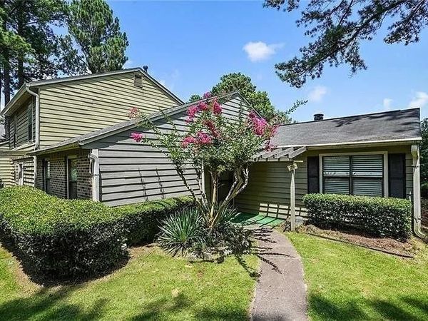 76 Sandalwood Circle, Lawrenceville, GA 30046