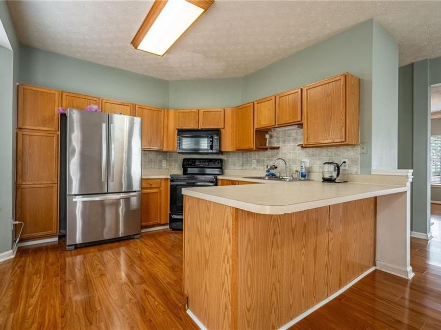 Property Image 11