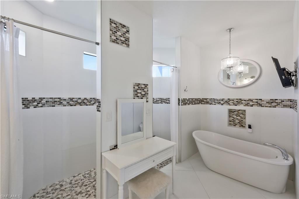 2319 NW 38th Ave, Cape Coral, FL 33993 Photo