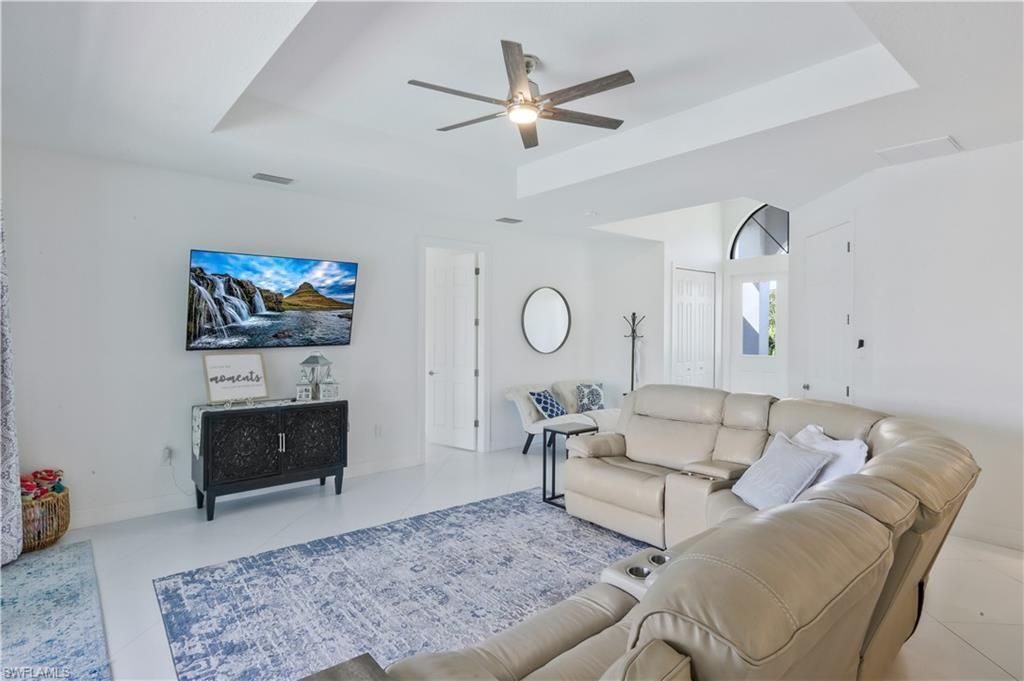 2319 NW 38th Ave, Cape Coral, FL 33993 Photo