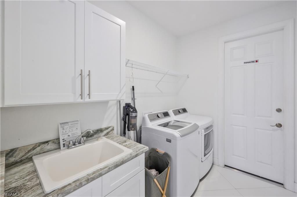 2319 NW 38th Ave, Cape Coral, FL 33993 Photo