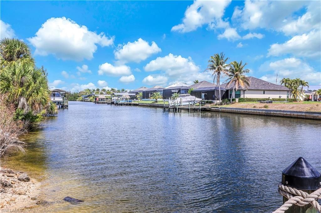 2319 NW 38th Ave, Cape Coral, FL 33993 Photo
