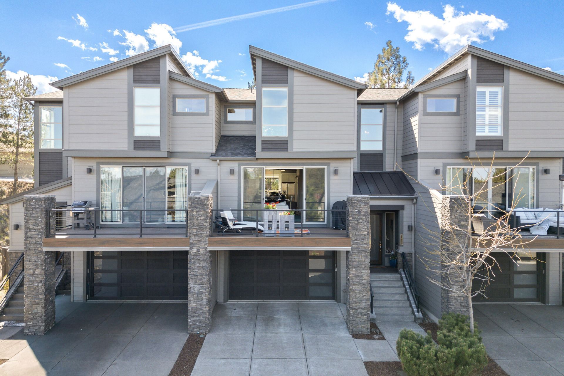 3051 NW Canyon Springs Place, Bend, OR 97703 Main Photo