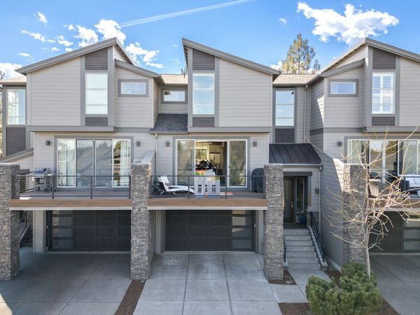 3051 NW Canyon Springs Place, Bend, OR 97703