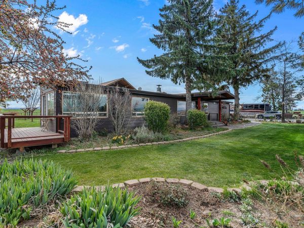 5191 NW Columbia Drive, Madras, OR 97741