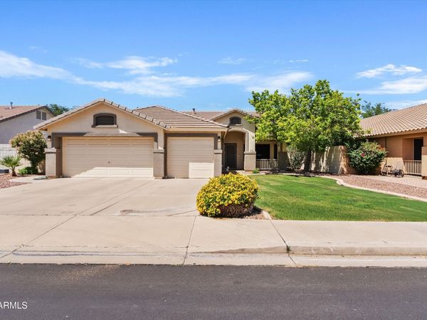 2250 S SOUTHWIND Drive, Gilbert, AZ 85295