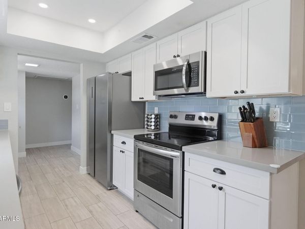 2926 W LAMAR Road, Phoenix, AZ 85017