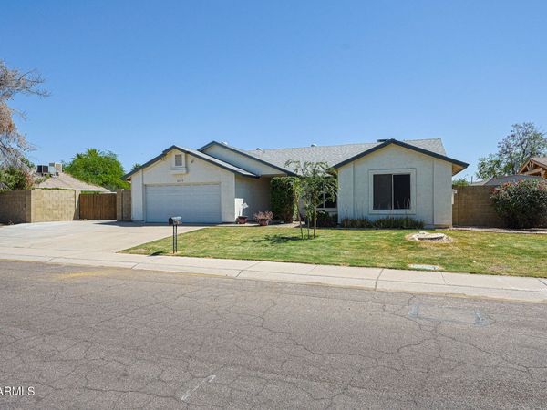 6609 N 82ND Avenue, Glendale, AZ 85303