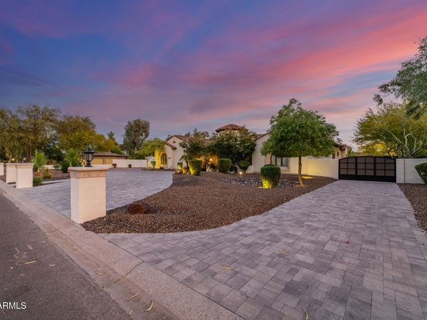 5213 W PARK VIEW Lane, Glendale, AZ 85310