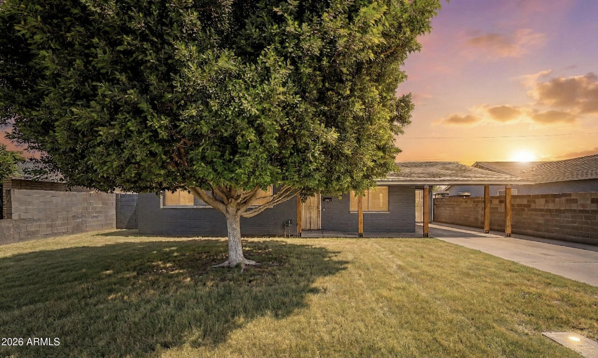 943 S Lazona Drive, Mesa, AZ 85204 Main Photo