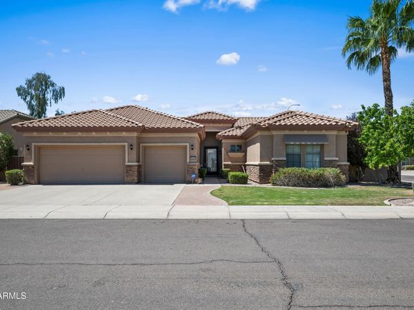 6946 S KIMBERLEE Way, Chandler, AZ 85249