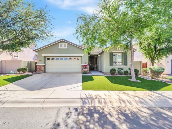 3354 N Los Alamos, Mesa, AZ 85213