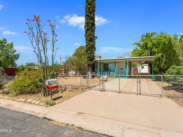 110 COCHISE Drive, Bisbee, AZ 85603
