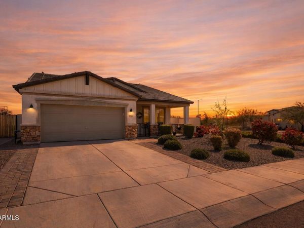5711 N 187TH Lane, Litchfield Park, AZ 85340