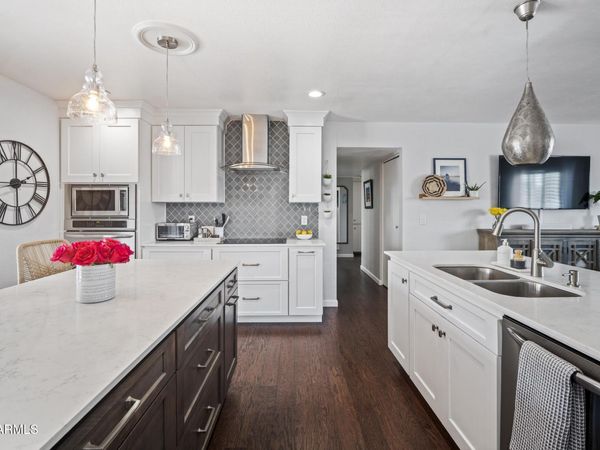 720 N 72ND Place, Scottsdale, AZ 85257