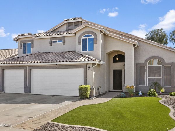 571 N KINGSTON Street, Gilbert, AZ 85233