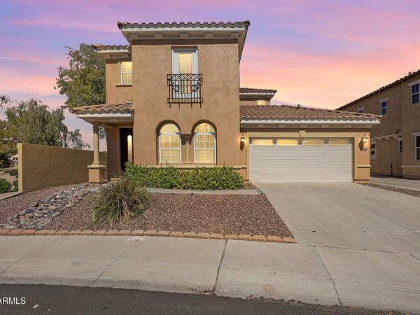 1104 E GAIL Drive, Chandler, AZ 85225