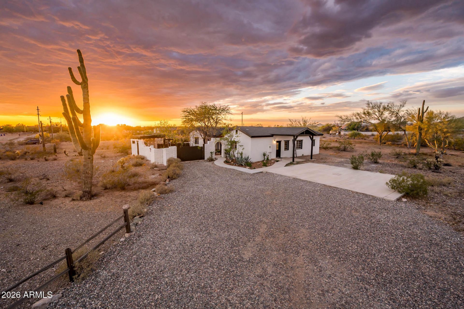 15670 W Skinner Road, Surprise, AZ 85387 Main Photo