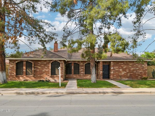 830 E BRUCE Avenue, Gilbert, AZ 85234