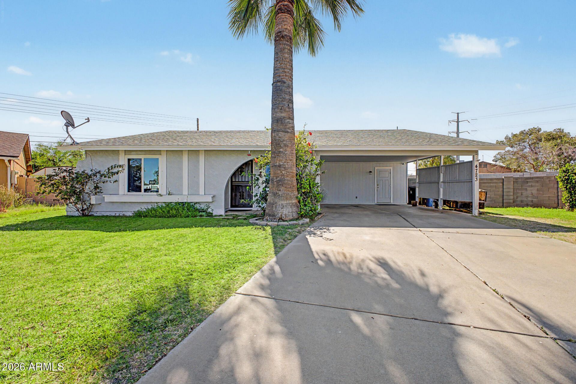 4723 E Carter Drive, Phoenix, AZ 85042 Main Photo