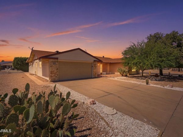 9633 W CAMPANA Drive, Sun City, AZ 85351