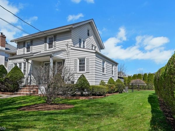 91 Belle Ave, Maywood, NJ 07607