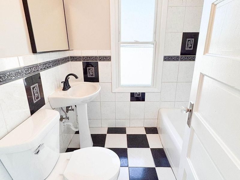 1014 Fourth St, Sandusky, OH 44870 Photo 30