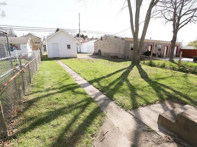 1014 Fourth St, Sandusky, OH 44870 Photo 38