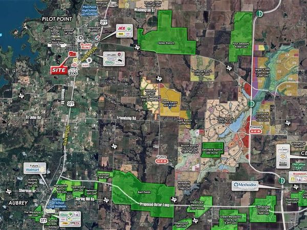 819 S Morrison Street, Pilot Point, TX 76258