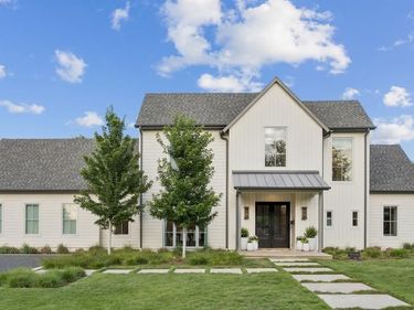 10066 Coppedge Lane, Dallas, TX 75229