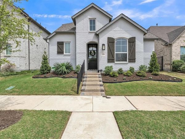 1016 Bolden Avenue, Crowley, TX 76036