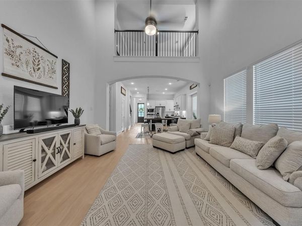 1016 Bolden Avenue, Crowley, TX 76036