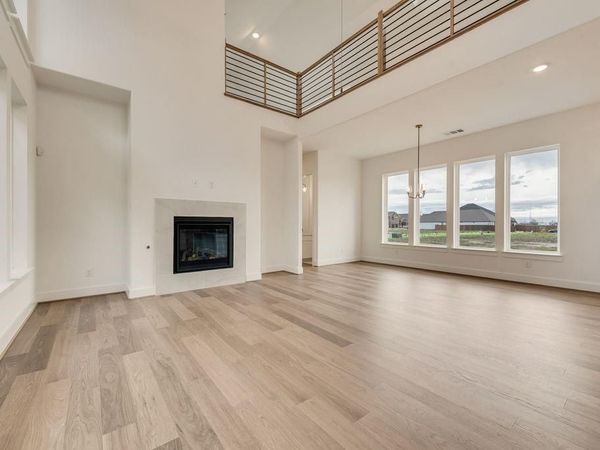 211 Golden Run Drive, Fate, TX 75189