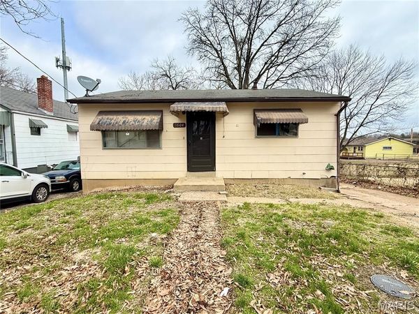 9604 Winkler Drive , St Louis, MO 63136